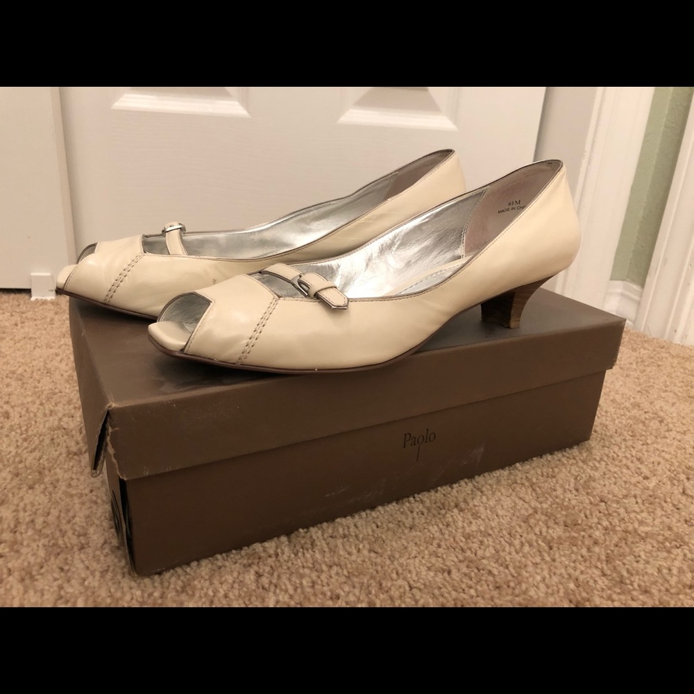 Women’s Kitten Heel Ivory